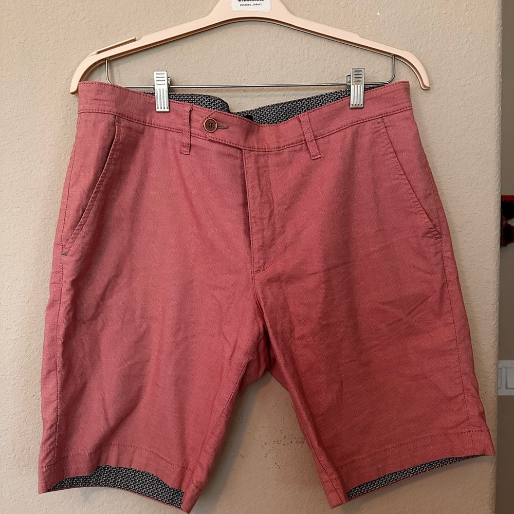 Ted Baker Men's Coral Flat Front Shorts